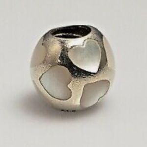 PANDORA STERLING SILVER HEART CHARM MOTHER OF PEARL
